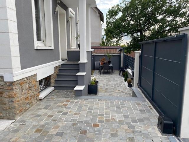 Auberge Appartement Ormesson Sur Marne / Sucy En Brie Exterior foto